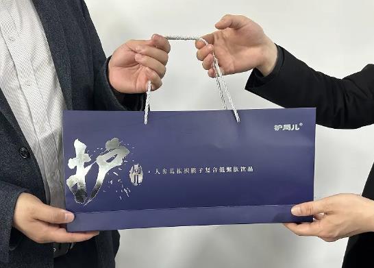 过年送礼新选择：护局儿醒酒饮礼盒，送礼自用两相宜！